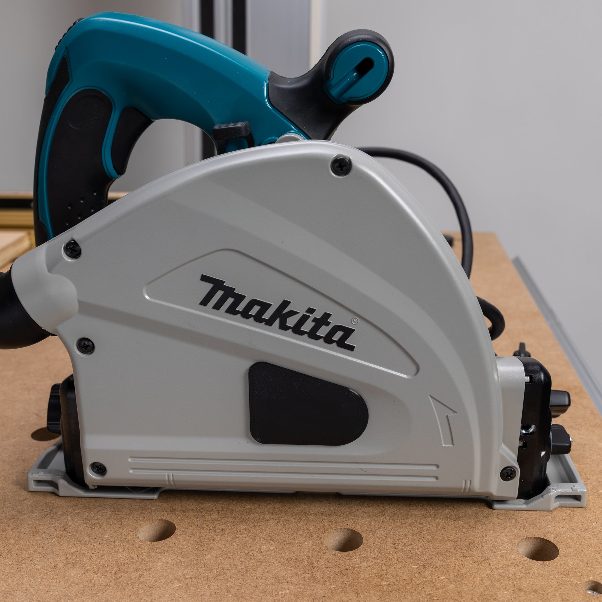 Makita Arbor Dust Cover for SP6000J Corded Track Saw Tool Theory